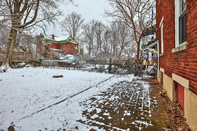 1125 Seton Avenue, Cincinnati, OH 45205