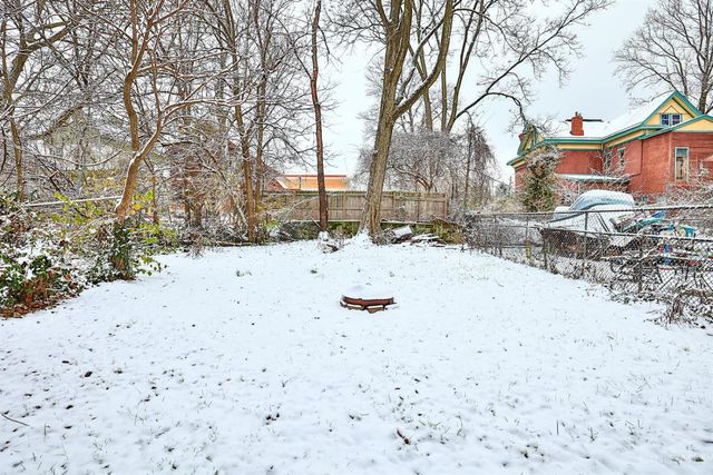 1125 Seton Avenue, Cincinnati, OH 45205