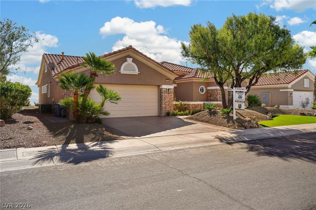 2108 Hot Oak Ridge Street, Las Vegas, NV 89134 — photo 2