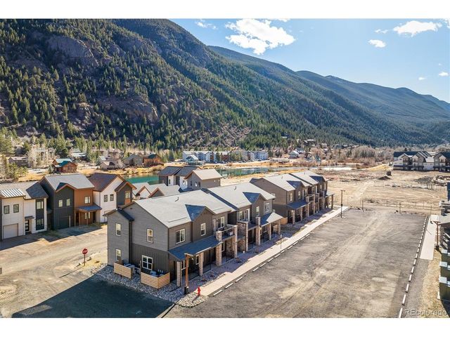 2121 Hummingbird Way 3-201, Georgetown, CO 80444