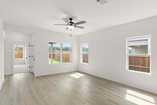 1217 Anderson Drive, Trenton, TX 75490