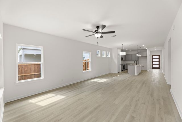 1217 Anderson Drive, Trenton, TX 75490