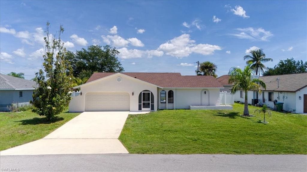 623 SE 31st LN, CAPE CORAL, FL 33904 — exterior
