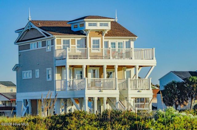 1018 Fynn Notch SW, Sunset Beach, NC 28468