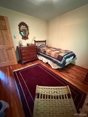 46333 Us 41 Highway, Houghton, MI 49931