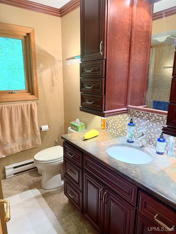 46333 Us 41 Highway, Houghton, MI 49931