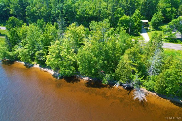 46333 Us 41 Highway, Houghton, MI 49931