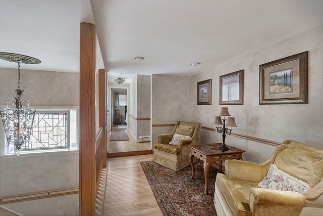 1619 N SAYRE Avenue, Chicago, IL 60707