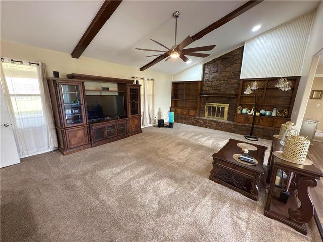 617 SW 104th Place, Oklahoma City, OK 73139