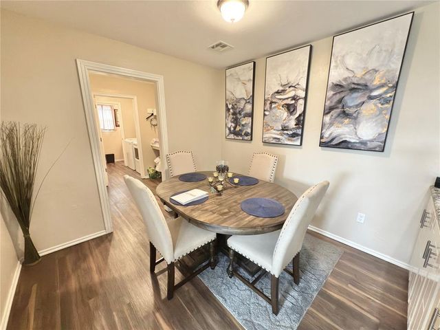 617 SW 104th Place, Oklahoma City, OK 73139