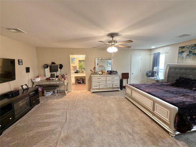 617 SW 104th Place, Oklahoma City, OK 73139