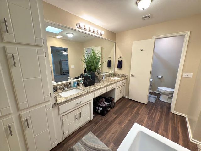 617 SW 104th Place, Oklahoma City, OK 73139