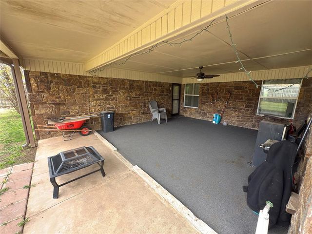 617 SW 104th Place, Oklahoma City, OK 73139