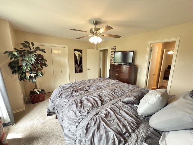 617 SW 104th Place, Oklahoma City, OK 73139