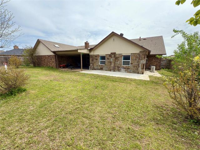 617 SW 104th Place, Oklahoma City, OK 73139