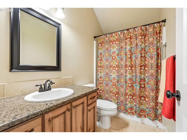 1116 TAYLOR St, Oregon City, OR 97045