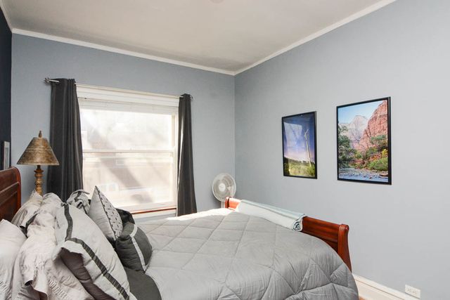 1408 W ROSEMONT Avenue 1, Chicago, IL 60660