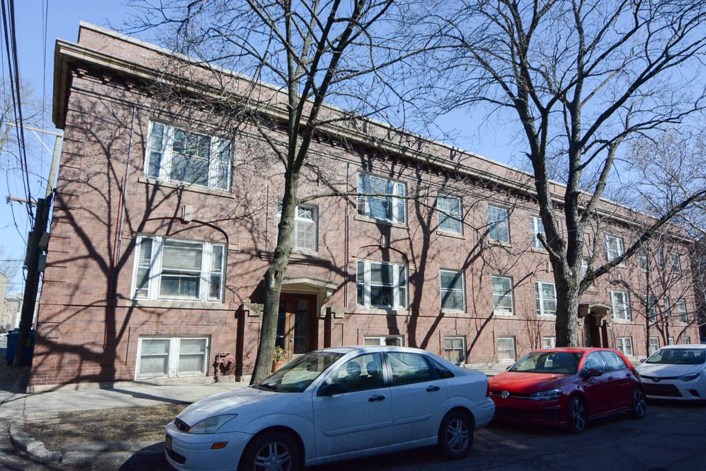 1408 W ROSEMONT Avenue 1, Chicago, IL 60660