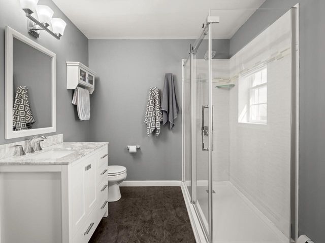 98 Hunting Ridge Lane, Milton, VT 05468