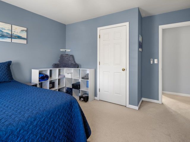 98 Hunting Ridge Lane, Milton, VT 05468