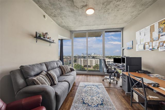 5925 Almeda Road 11011, Houston, TX 77004