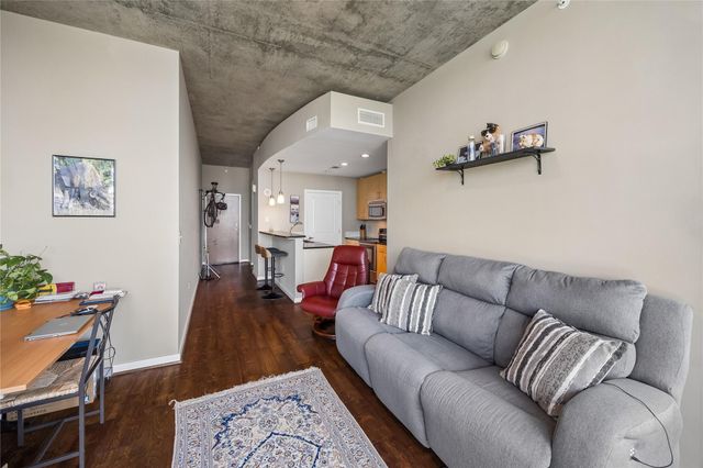 5925 Almeda Road 11011, Houston, TX 77004