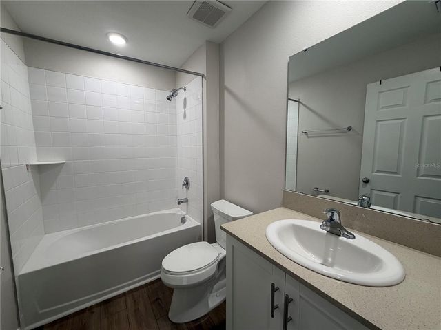 1563 ELLESMERE AVENUE, Haines City, FL 33844