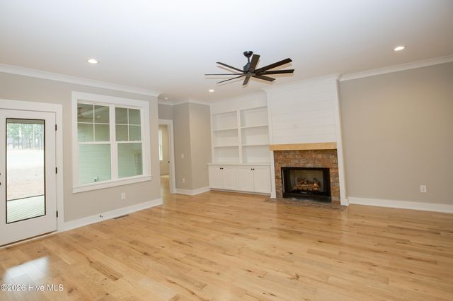 132 Hunter Trail, Southern Pines, NC 28387