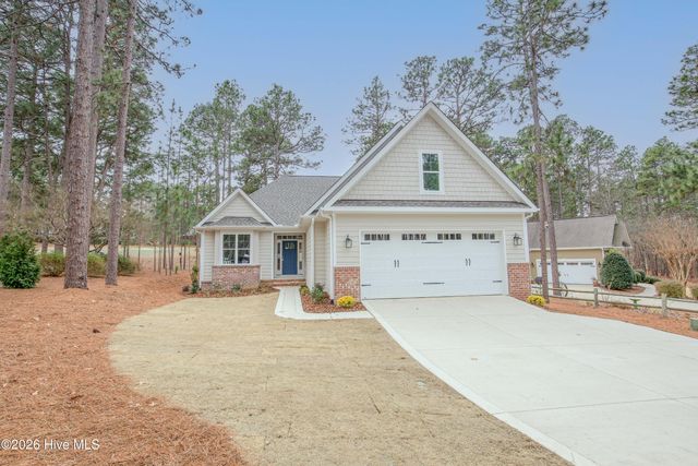 132 Hunter Trail, Southern Pines, NC 28387