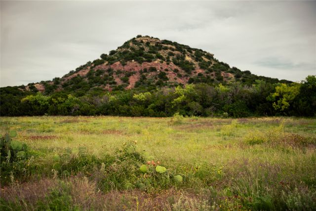 718 W CR 301, Merkel, TX 75455