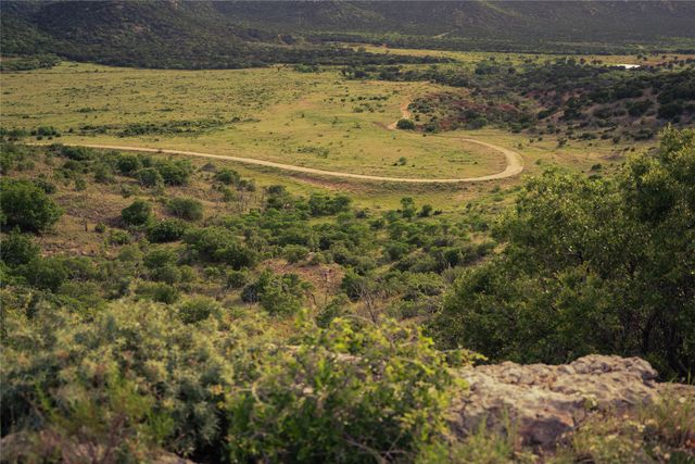718 W CR 301, Merkel, TX 75455