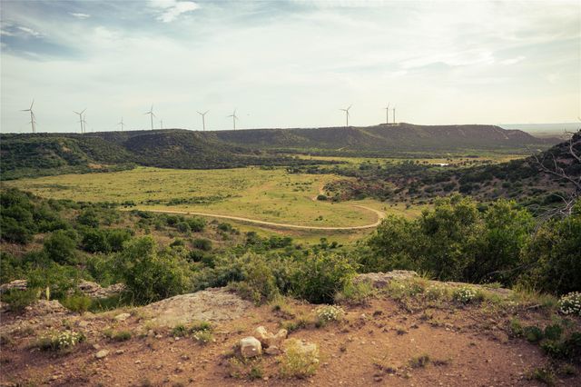 718 W CR 301, Merkel, TX 75455