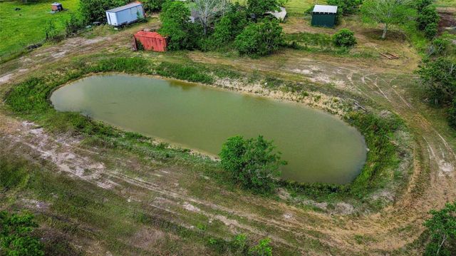 124 County Road 621, Dayton, TX 77535