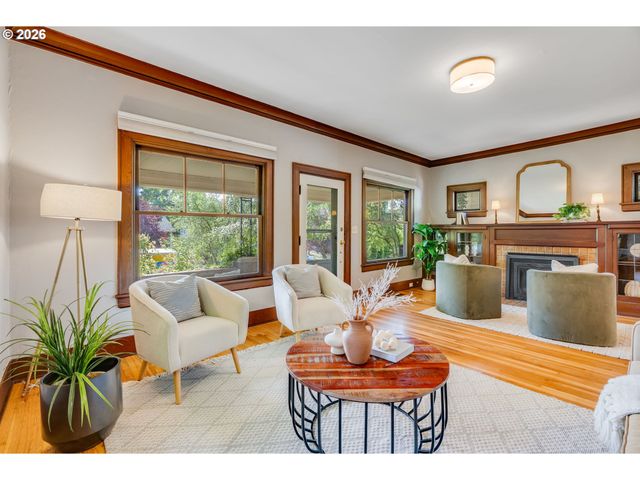 5245 Ne 20TH Ave, Portland, OR 97211