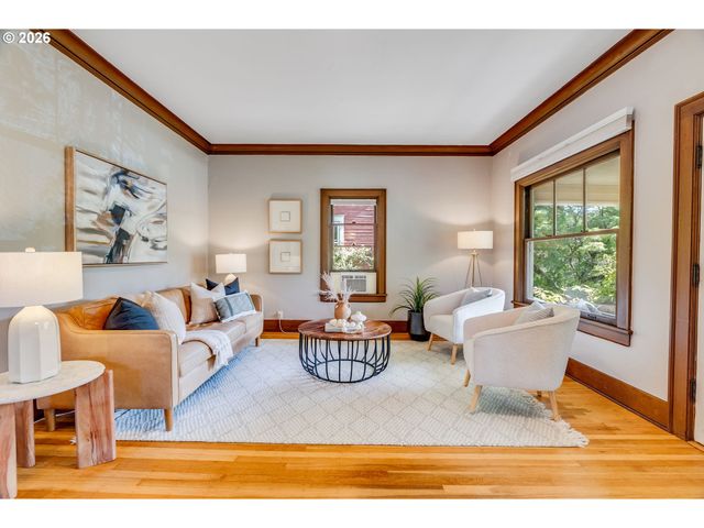 5245 Ne 20TH Ave, Portland, OR 97211