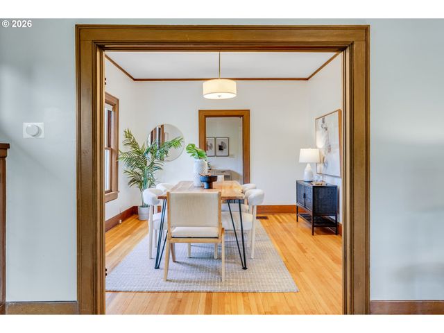 5245 Ne 20TH Ave, Portland, OR 97211