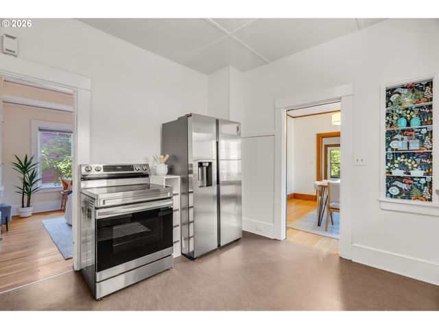 5245 Ne 20TH Ave, Portland, OR 97211