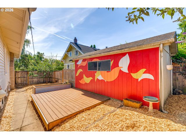 5245 Ne 20TH Ave, Portland, OR 97211