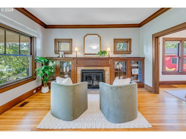 5245 Ne 20TH Ave, Portland, OR 97211