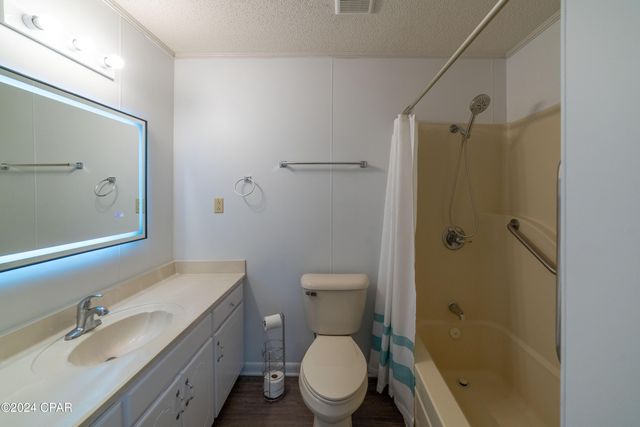 727 Wrights Creek Road, Caryville, FL 32427