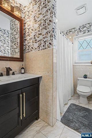 294 Hayes Drive, Saddle Brook, NJ 07663
