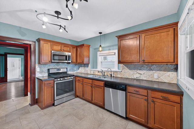 608 S Washington STREET, Watertown, WI 53094