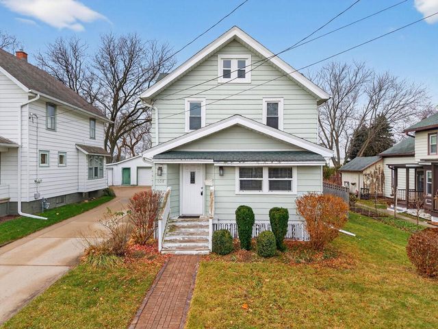 608 S Washington STREET, Watertown, WI 53094