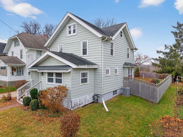 608 S Washington STREET, Watertown, WI 53094