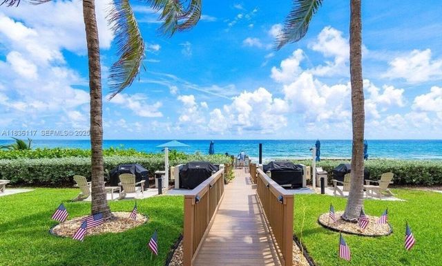1147 Hillsboro Mile 605, Hillsboro Beach, FL 33062