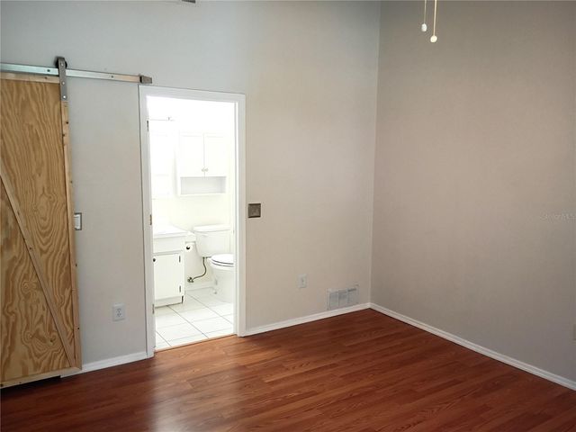 39650 US HIGHWAY 19 N 631, Tarpon Springs, FL 34689