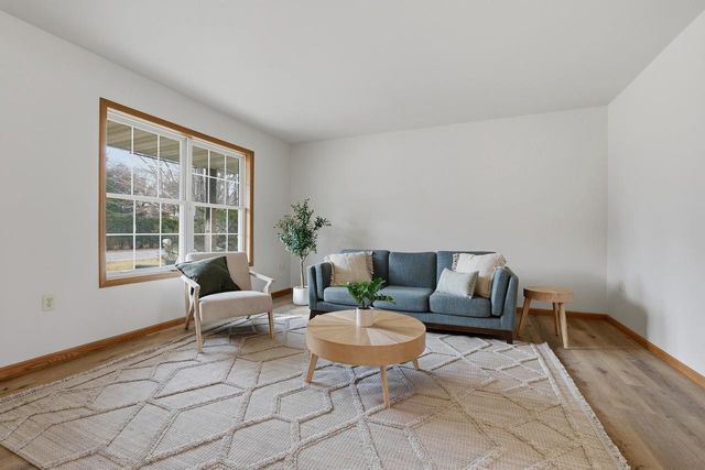 2825 LEAHY AVENUE, Stevens Point, WI 54481