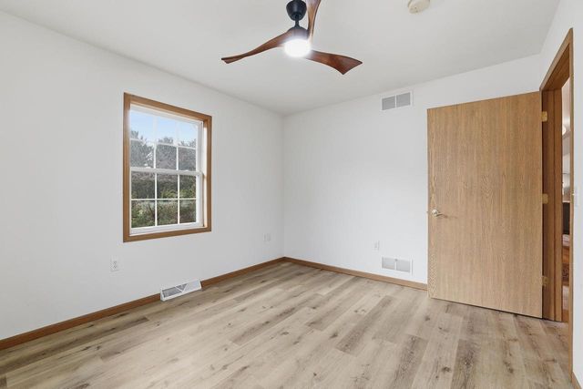 2825 LEAHY AVENUE, Stevens Point, WI 54481