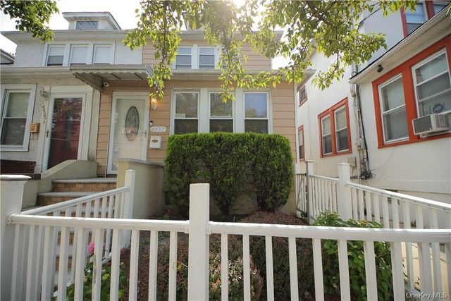4457 Mundy Lane, Bronx, NY 10466