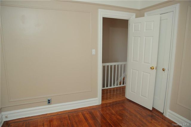 4457 Mundy Lane, Bronx, NY 10466